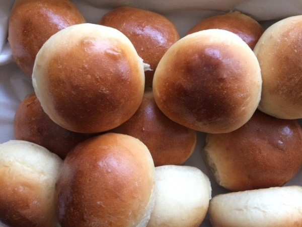 Thumbnail image for Bread Rolls - 4 pack